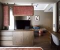 ROOM02