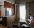 ROOM02
